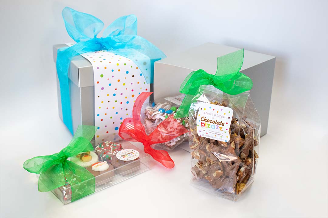 Pizazz Small Holiday Box